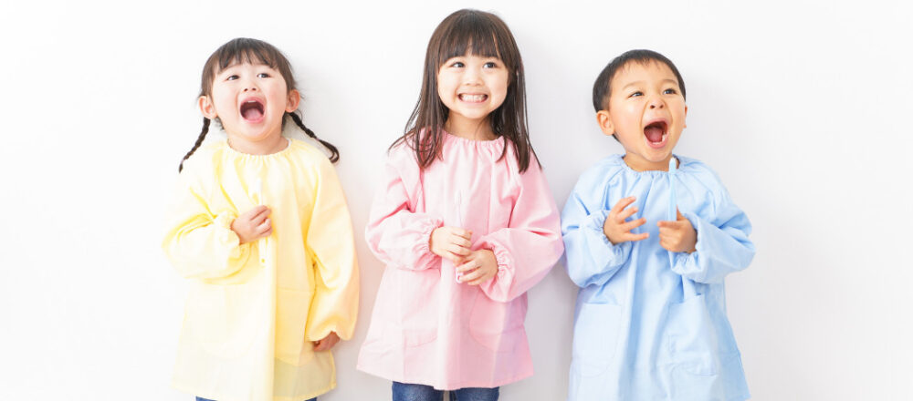 子どもの歯の生え方とは？乳歯から永久歯への生え変わりとケア方法